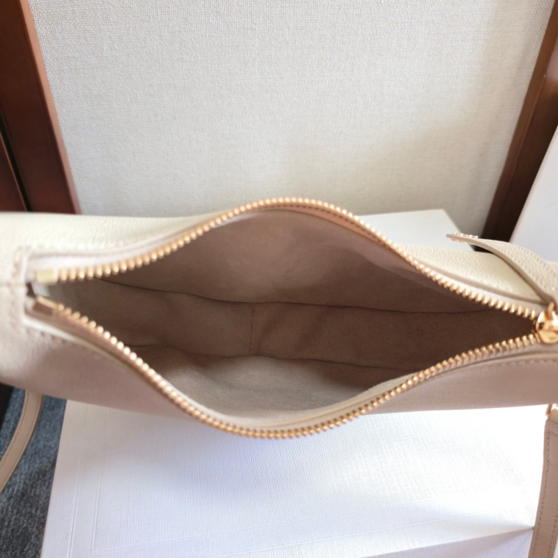 Ce1i*e satchel bags
